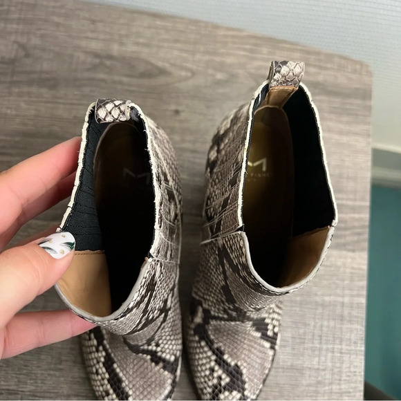 Marc Fischer | Snakeskin Bootie Heels Woman's 8.5 - Picture 6 of 7